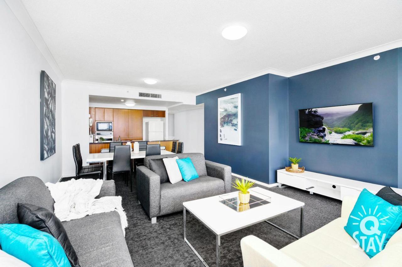 Chevron Renaissance - 3 Bedroom - Q