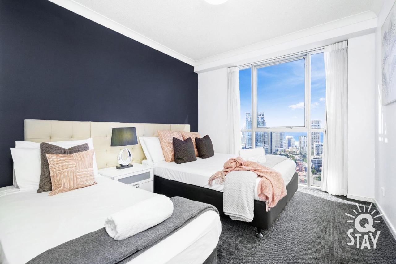 Chevron Renaissance - 3 Bedroom - Q