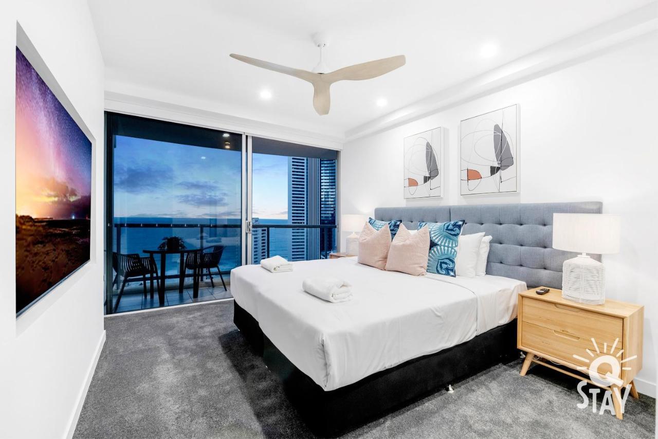 Chevron Renaissance - 3 Bedroom - Q * Gold Coast