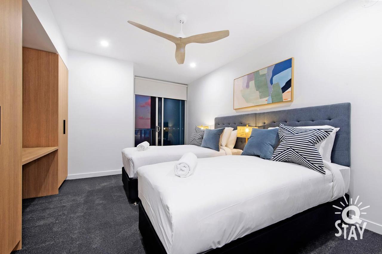 Chevron Renaissance - 3 Bedroom - Q Apartment *
