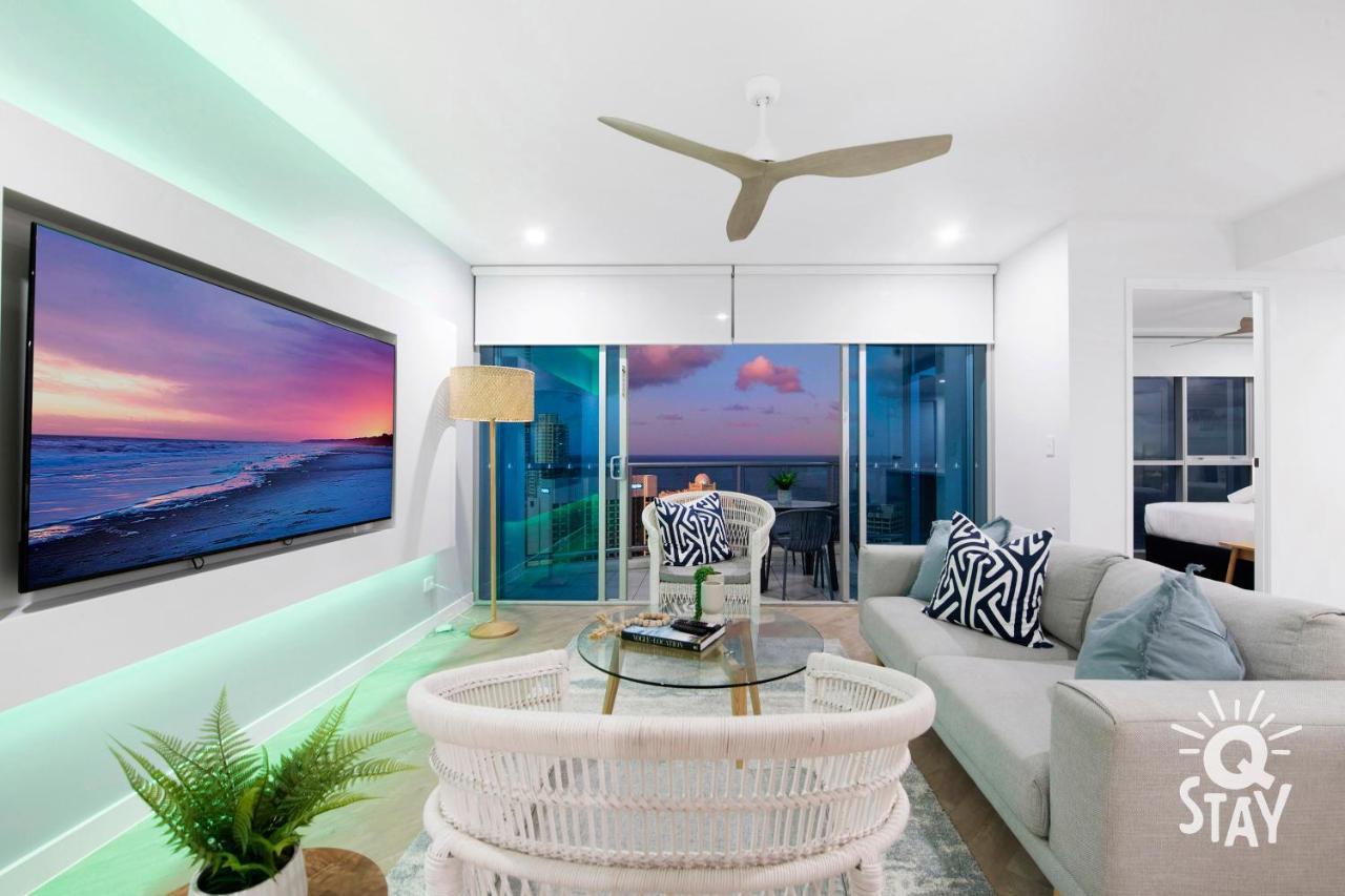 Chevron Renaissance - 3 Bedroom - Q Apartment *