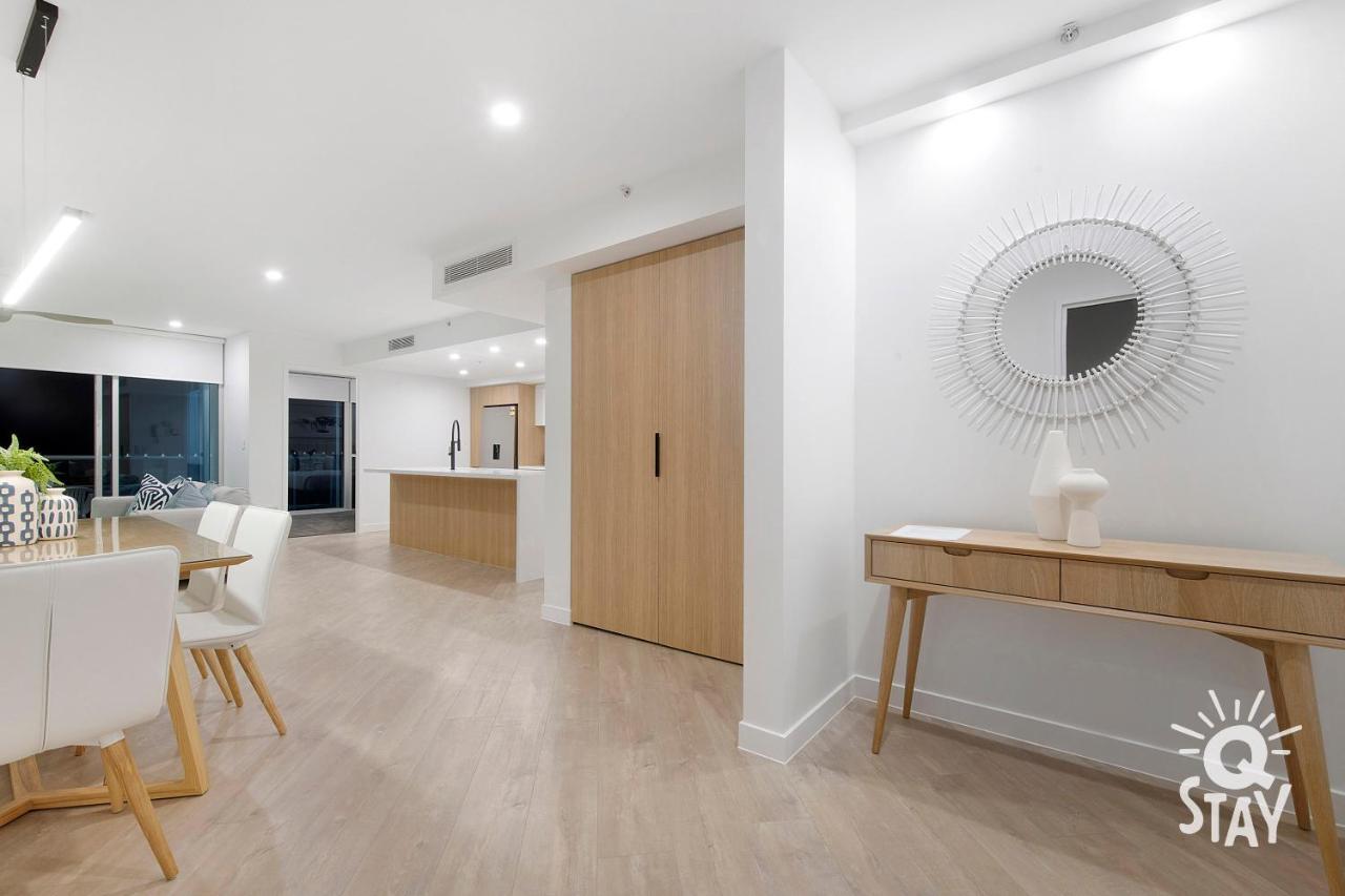 Chevron Renaissance - 3 Bedroom - Q * Gold Coast