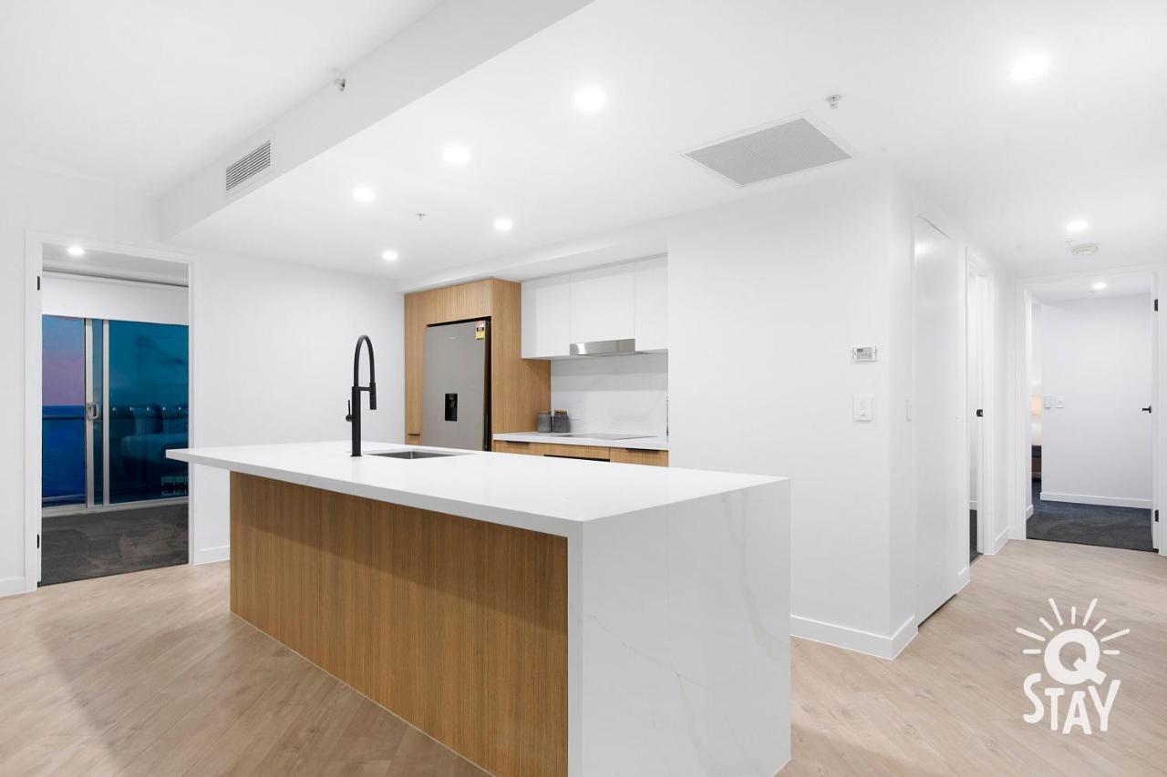 Chevron Renaissance - 3 Bedroom - Q Apartment *