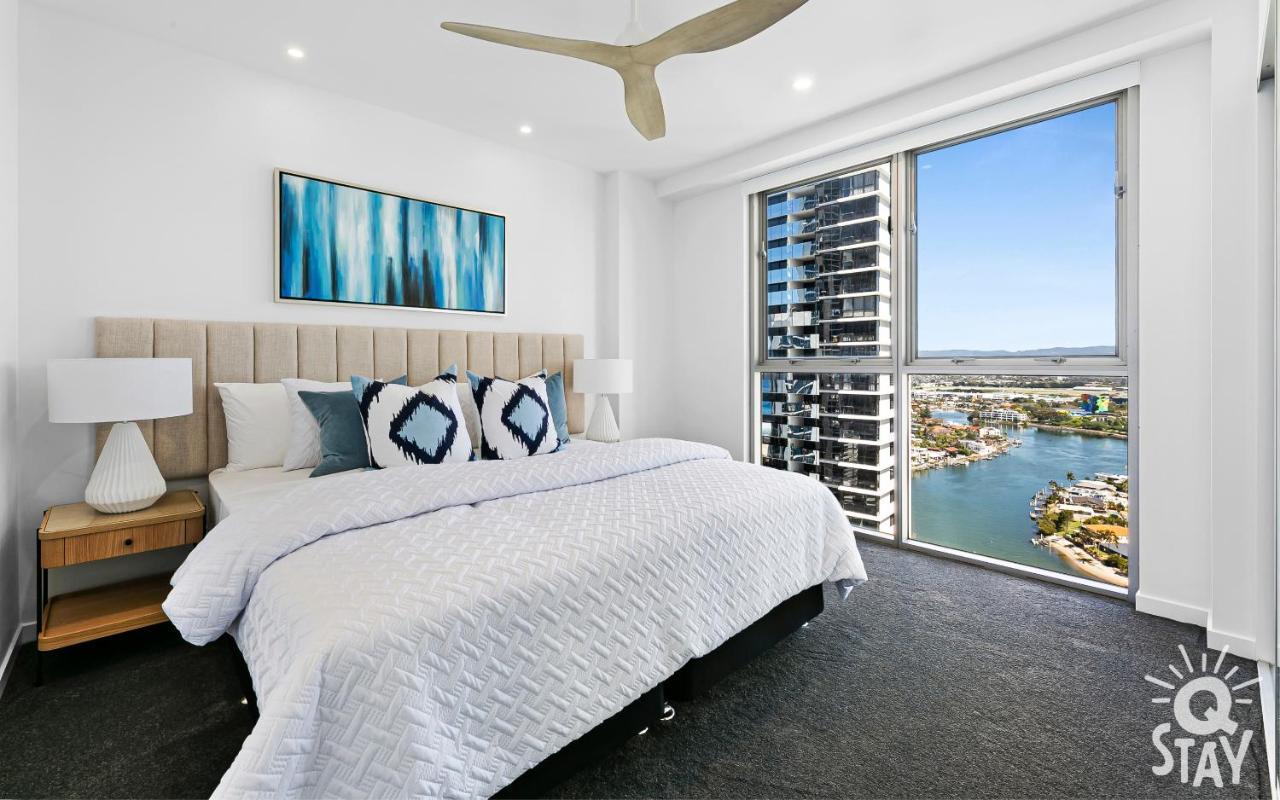 Apartment Chevron Renaissance - 3 Bedroom - Q *
