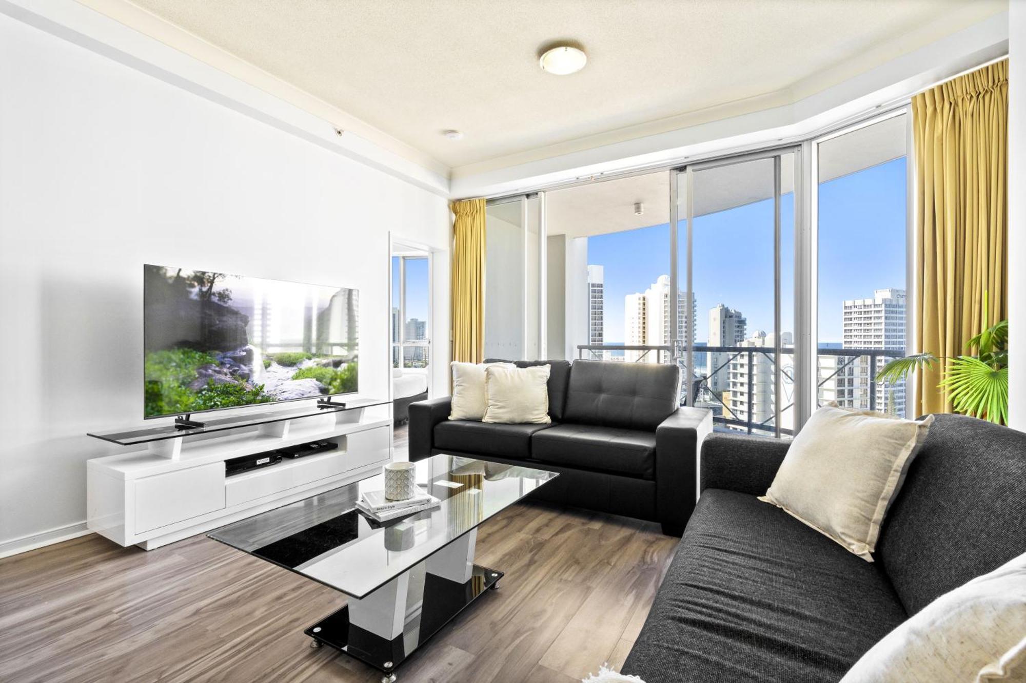 Chevron Renaissance - 3 Bedroom - Q *