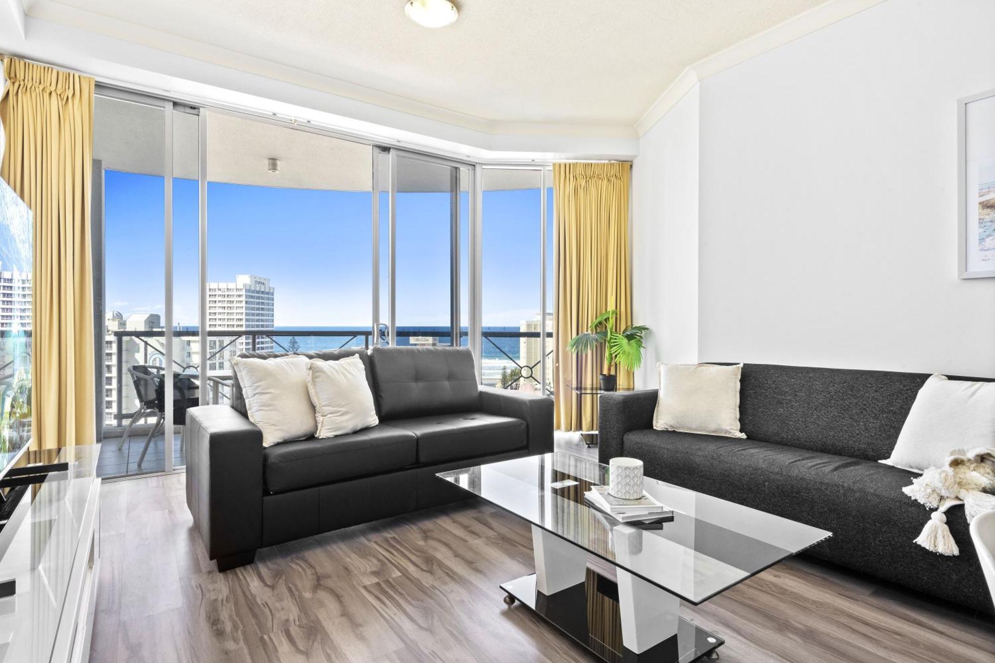 Chevron Renaissance - 3 Bedroom - Q * Gold Coast
